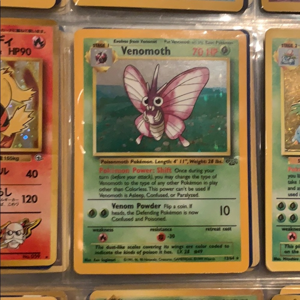 Venomoth Holographic Pokémon card